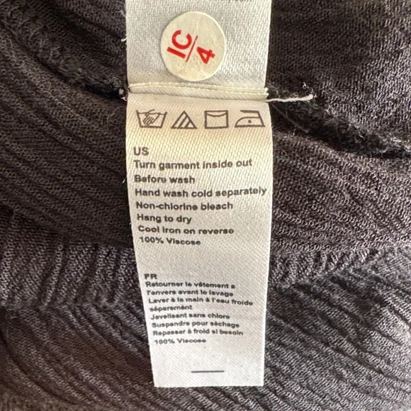 EUC Amuse Society Black Textured Viscose Fabric Blouse w/ Gold Metallic Accents - Picture 7 of 7